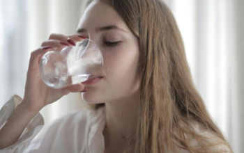 Efek Samping Tidak Minum Air Putih Saat Pagi Hari