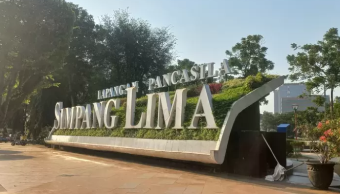 Wisata Kuliner di Pusat Kota Semarang: Nikmati Cita Rasa Legendaris di Tengah Suasana Kota Lama