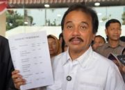 Dua Narasi Berlawanan: Roy Suryo Minta Bukti, Jokowi Andalkan Mekanisme Hukum