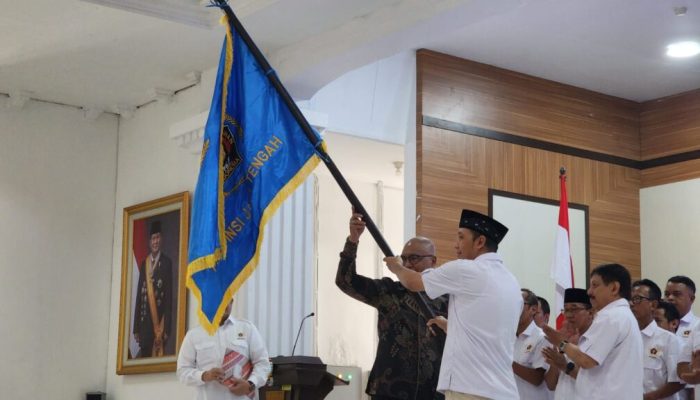 PWI Jateng 2025–2030 Resmi Dilantik, Akhmad Munir Titipkan Integritas dan Profesionalisme