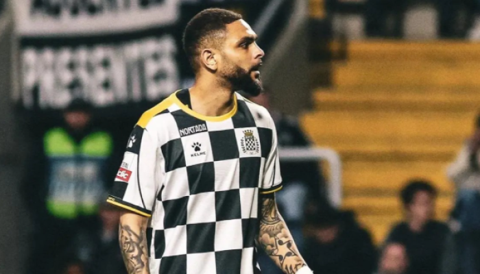 Layvin Kurzawa Masuk Radar Persib Bandung Jelang Paruh Musim Liga 1