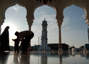 Isra Miraj: Perjalanan Spiritual Nabi Muhammad SAW dan Perintah Sholat