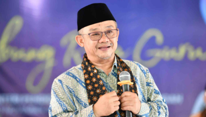 MBG Digugat ke MK, Abdul Mu’ti: Tidak Ada Pengurangan Anggaran Pendidikan