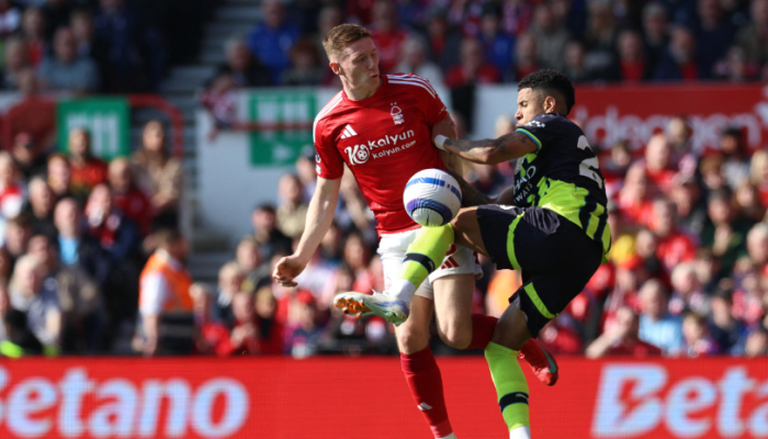 Dibanderol Rp2,2 Triliun, MU dan City Berebut Gelandang Inggris Elliot Anderson