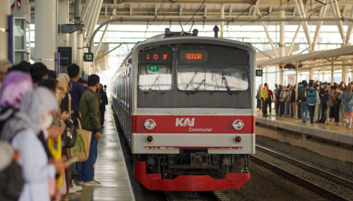MTI Usul Tarif KRL Naik Bertahap, Subsidi Bisa Dialihkan ke Daerah