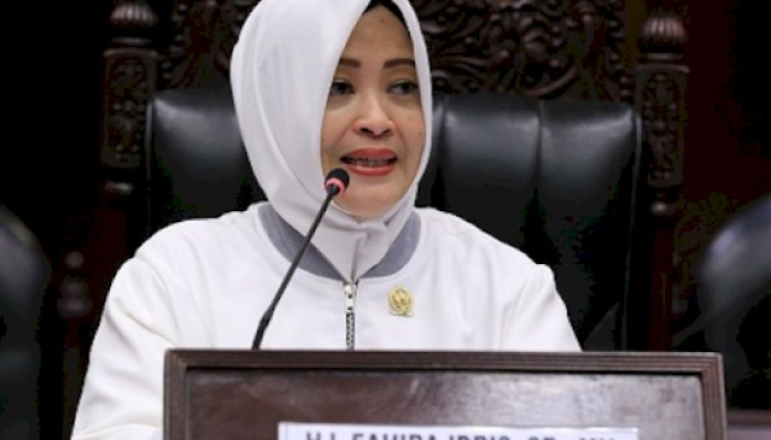 Pendidikan Berkualitas Harus Merata, Fahira Idris Tekankan Perhatian untuk Daerah 3T