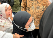 Tangis Keluarga Pecah usai Ibam Divonis 4 Tahun dalam Kasus Chromebook Kemendikbudristek