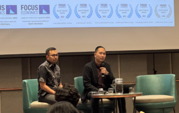Rupiah Melemah Lebih dari 5 Persen, Ekonom Soroti Tekanan Domestik