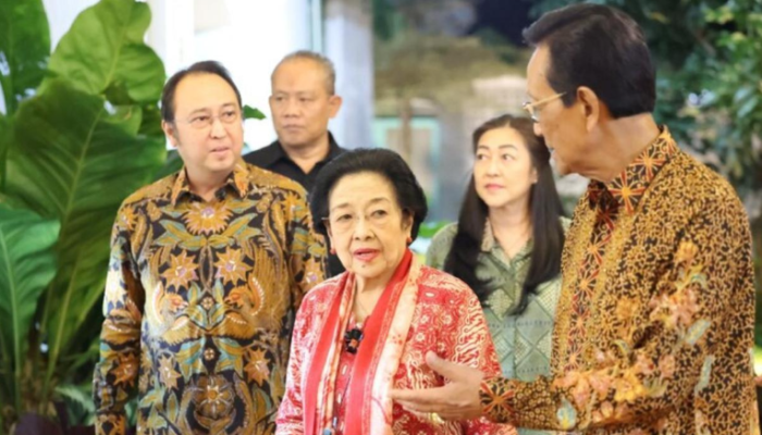 Megawati dan Sri Sultan HB X Gelar Pertemuan Hangat di Keraton Yogyakarta