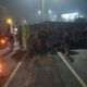 Truk Kontainer Terguling di Flyover Kranji Bekasi, Akses Menuju Kota Bekasi Sempat Ditutup