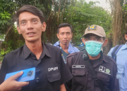 Bersihkan Kali Grogol, Petugas PUPR Depok Dikejutkan Temuan Potongan Tubuh