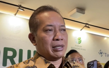 Gaji ASN Diusulkan Dibayar Lewat Koperasi Merah Putih, Ferry Juliantono Segera Bahas dengan Menkeu