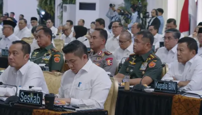 Dua Kali Mangkir dari Panggilan KPK, Nusron Wahid Muncul di Sidang Kabinet Prabowo